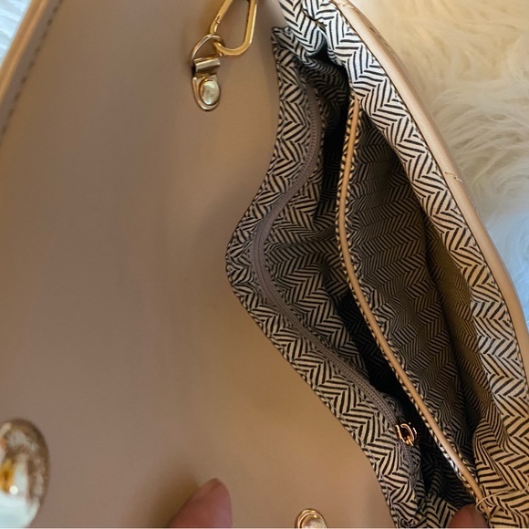 Tan Crossbody Bag - Picture 4 of 9